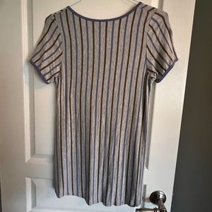 LuLaRoe Women's Shirt